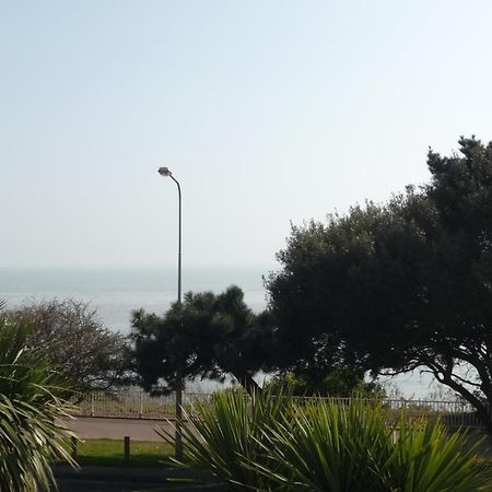 Esplanade Hotel Clacton-on-Sea Buitenkant foto